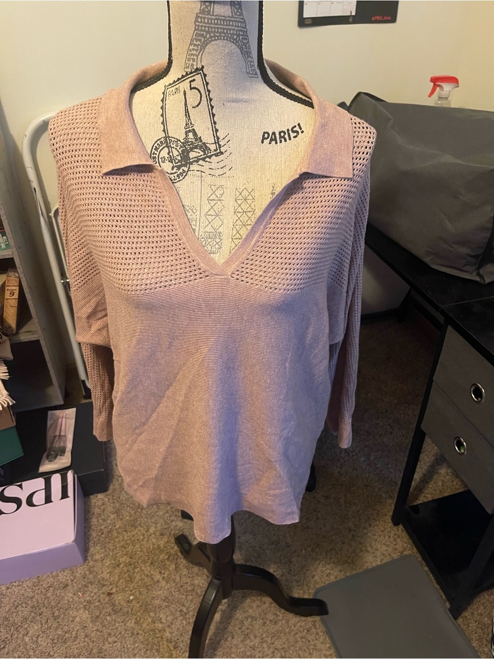Open-Knit V-Neck Collared Blouse in Mauve Pink